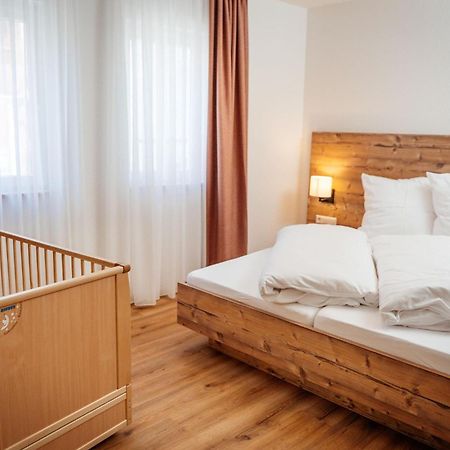 Hotel Bauernhaeusle à Hessigheim Extérieur photo